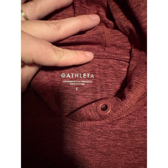 Athleta Maroon Long Sleeve Workout Top Sz Small - Picture 3 of 3